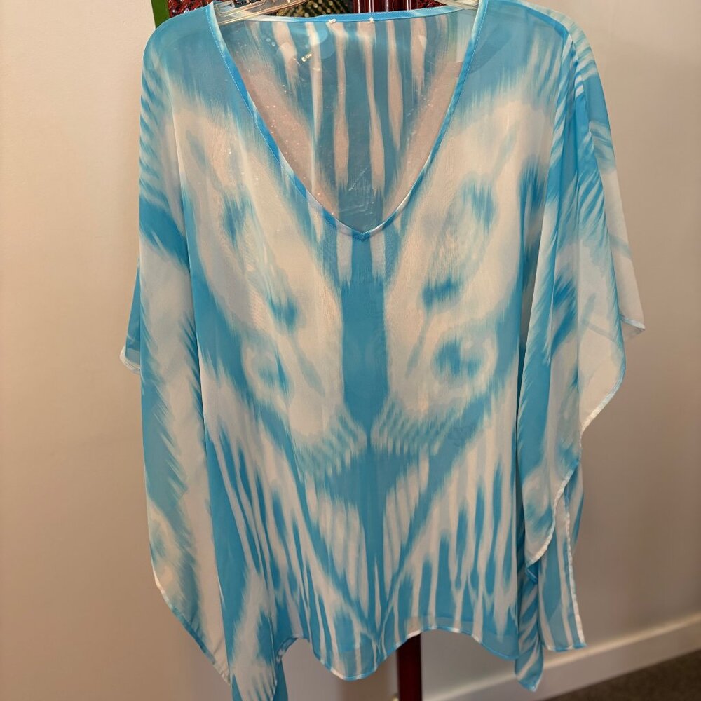 Chico's L sheer polyester Ikat poncho